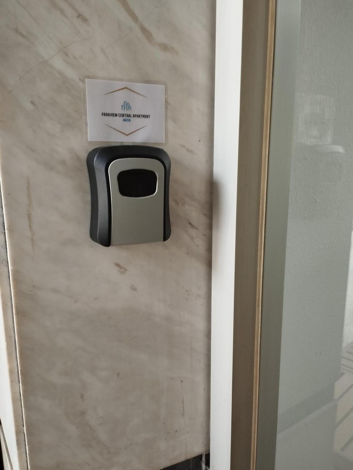 Parkview Central Apartment - Xanthi Exteriör bild