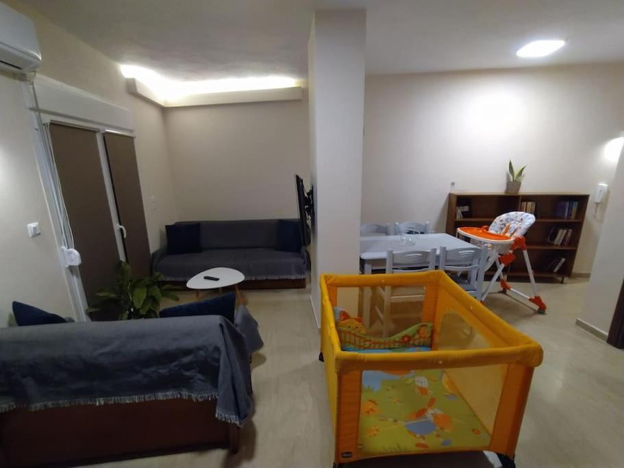 Parkview Central Apartment - Xanthi Exteriör bild